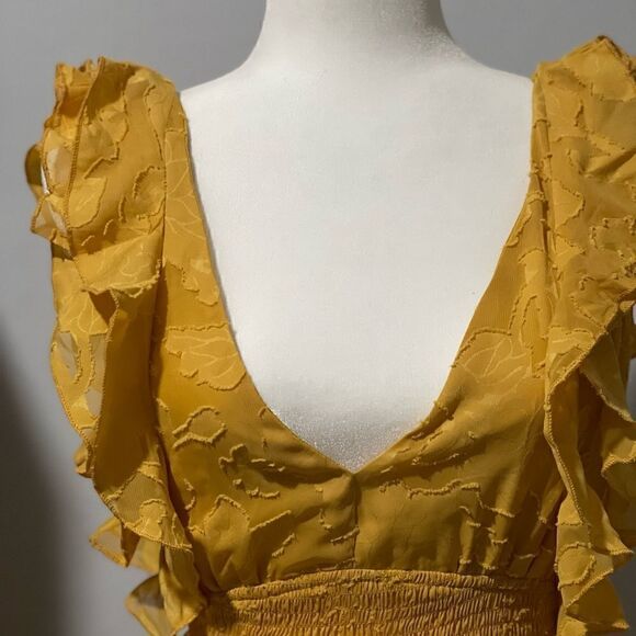 Lulus NWT Absolutely lovely Marigold floral Tie back midi dress - Picture 8 of 15